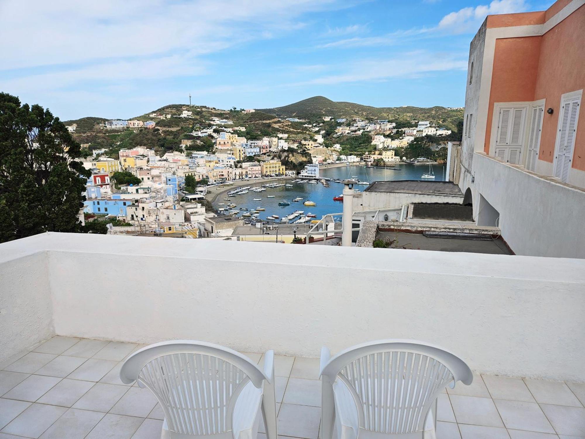 Maridea - Biscaglina Apartamento Ponza Exterior foto